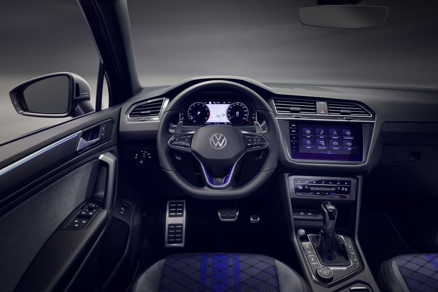 Торпедо Volkswagen Tiguan R 2020 года  (WW) (фото 7 из 9)